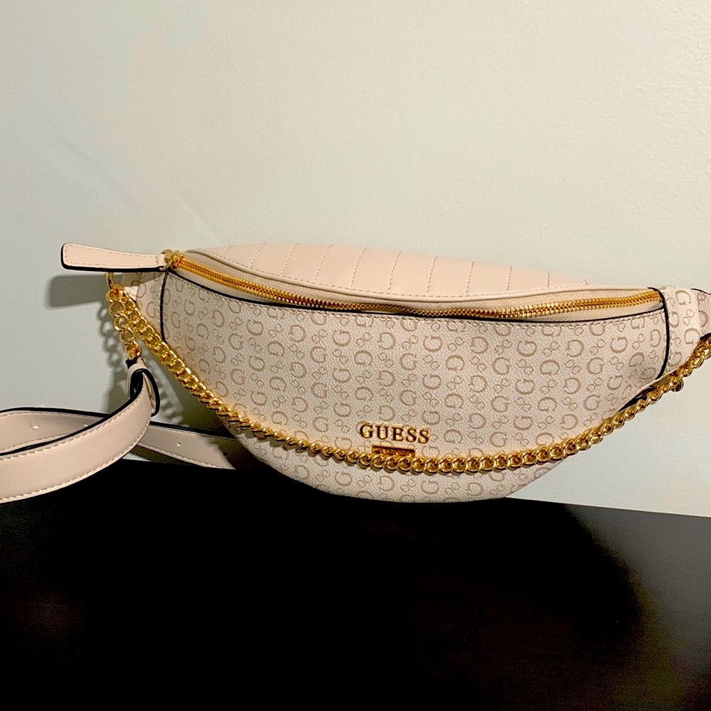 Guess Fanny bag